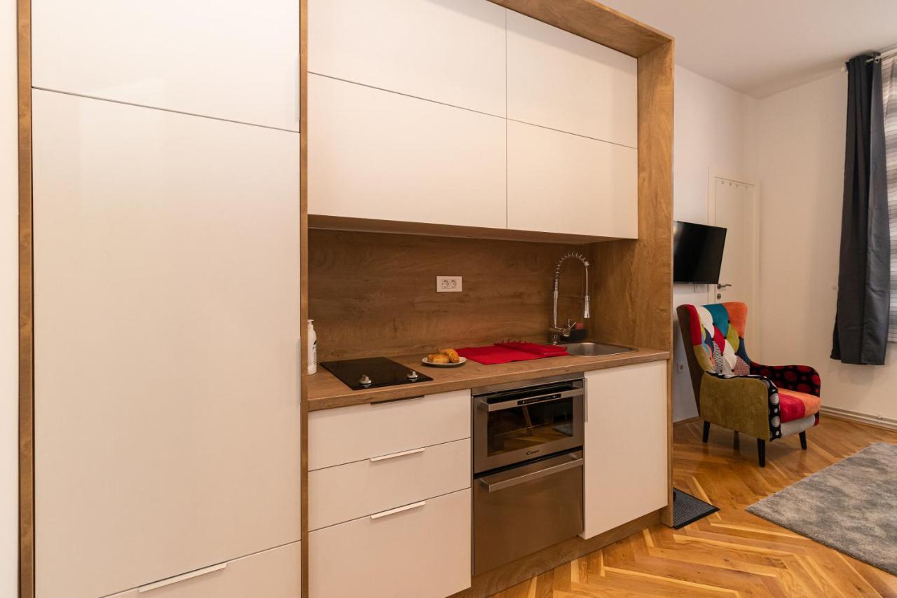 Frui Centro Zagreb Apartment Luaran gambar