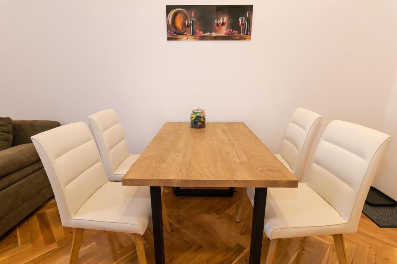 Frui Centro Zagreb Apartment Luaran gambar