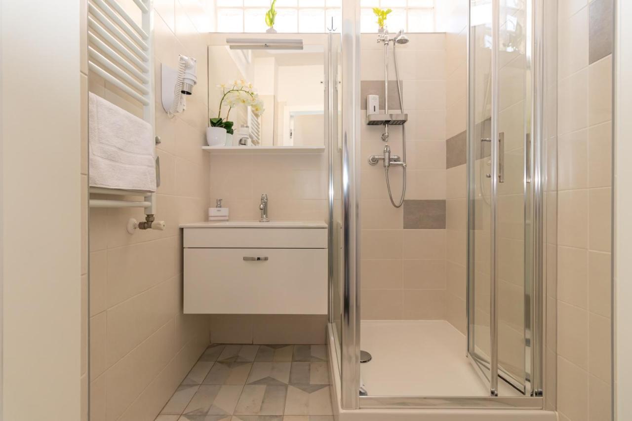 Frui Centro Zagreb Apartment Luaran gambar