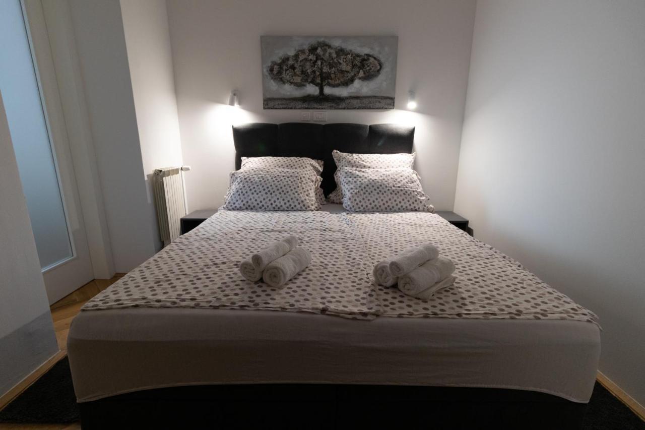Frui Centro Zagreb Apartment Luaran gambar