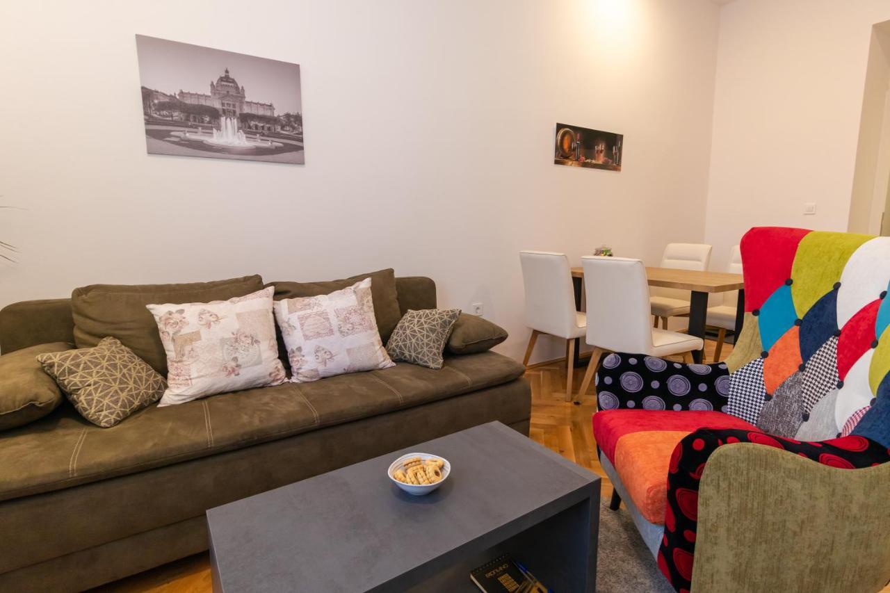 Frui Centro Zagreb Apartment Luaran gambar