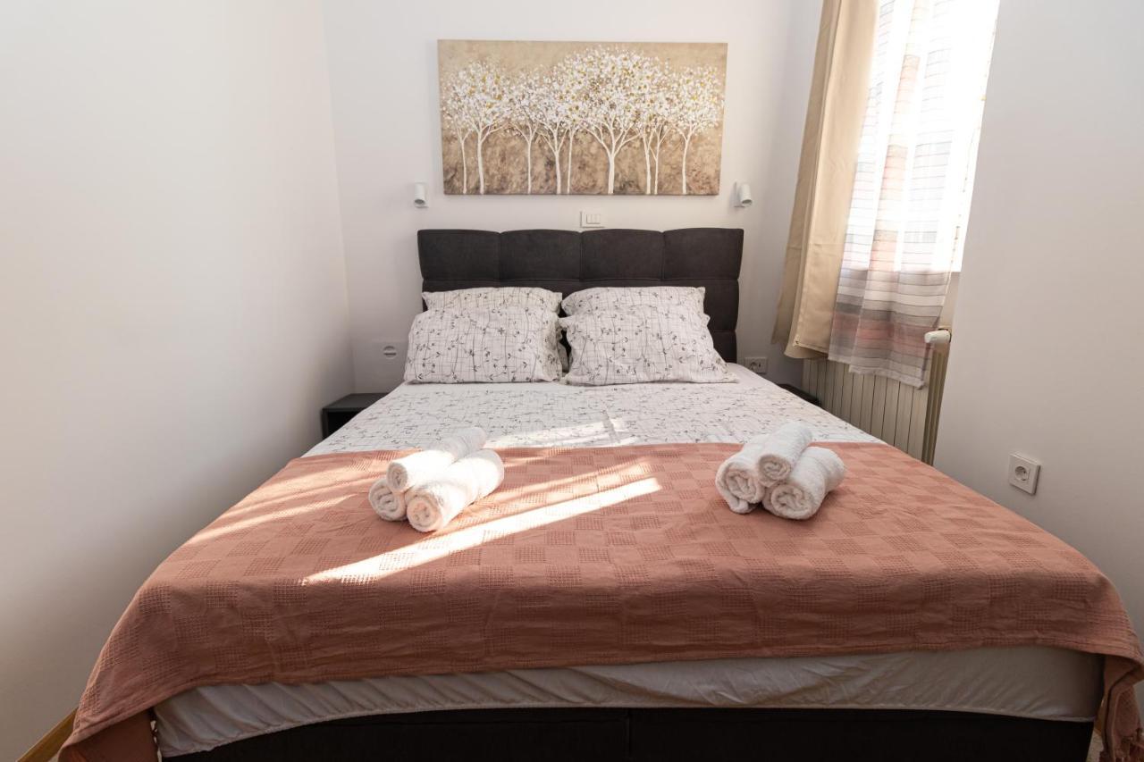Frui Centro Zagreb Apartment Luaran gambar